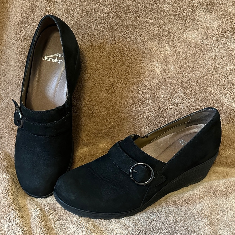 Dansko Black Wedge Sz 39